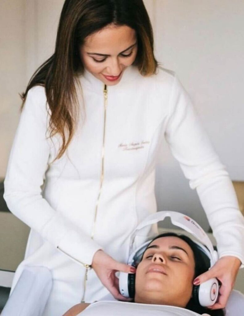 Client preparing for a BrainTap session