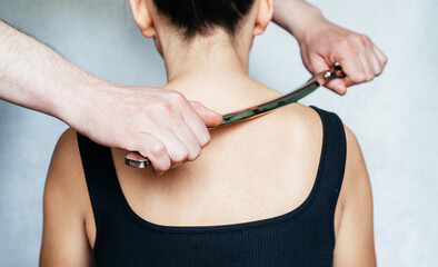 Rolfing with a myofascial release tool